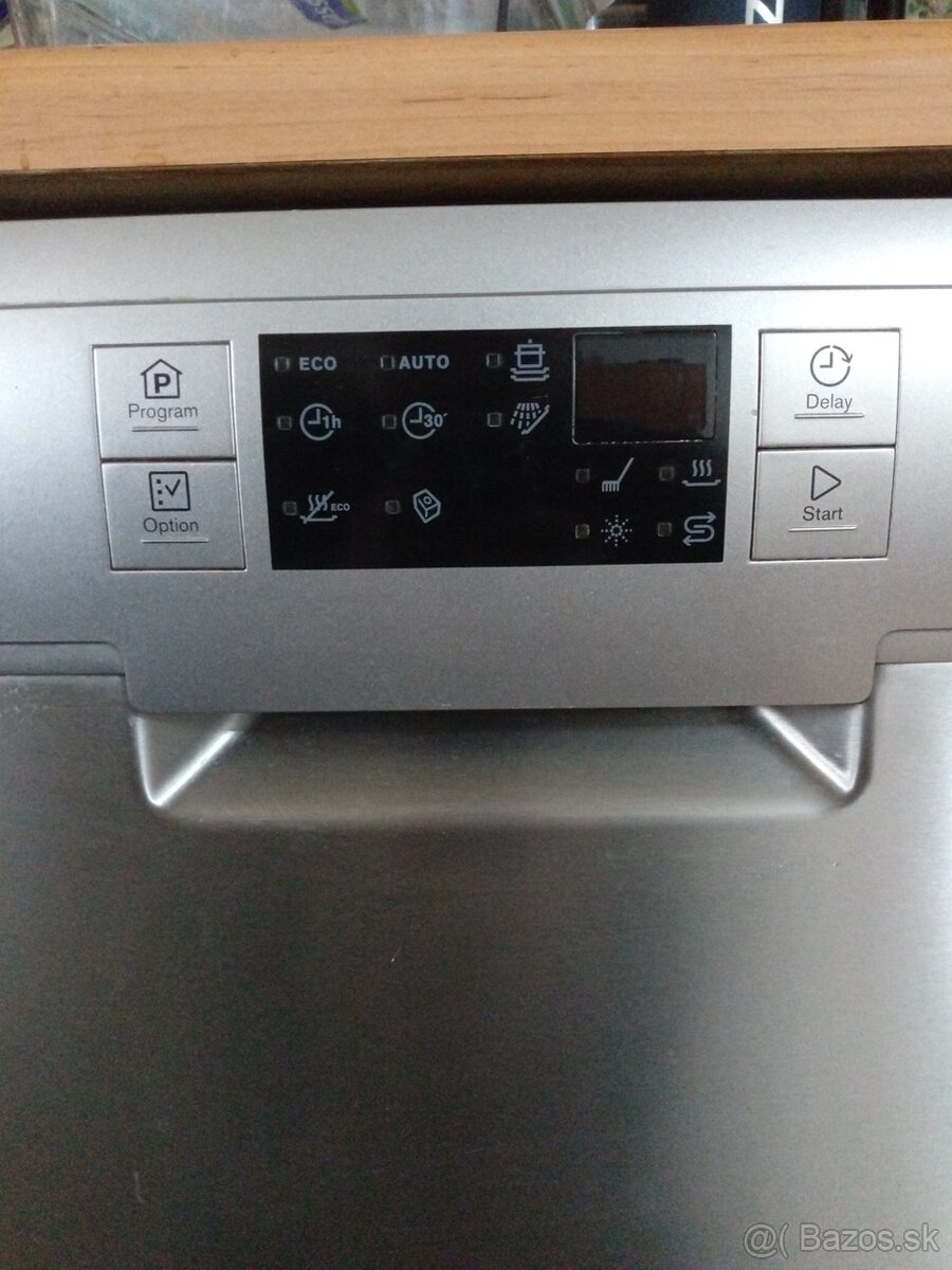 Predám málo používanú umývačku riadu - 2