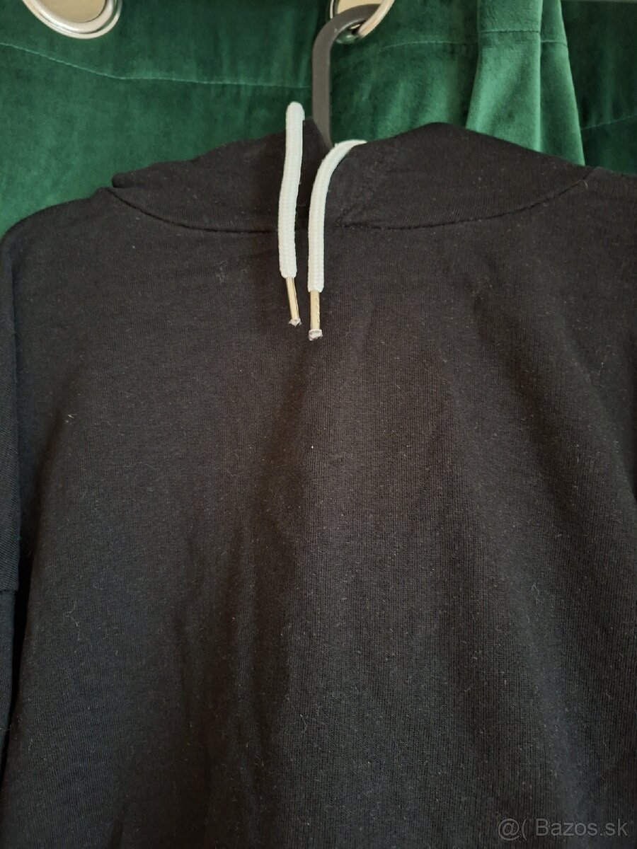 Čierna crop-top mikina s kapucňou, Clockhouse, S - 2