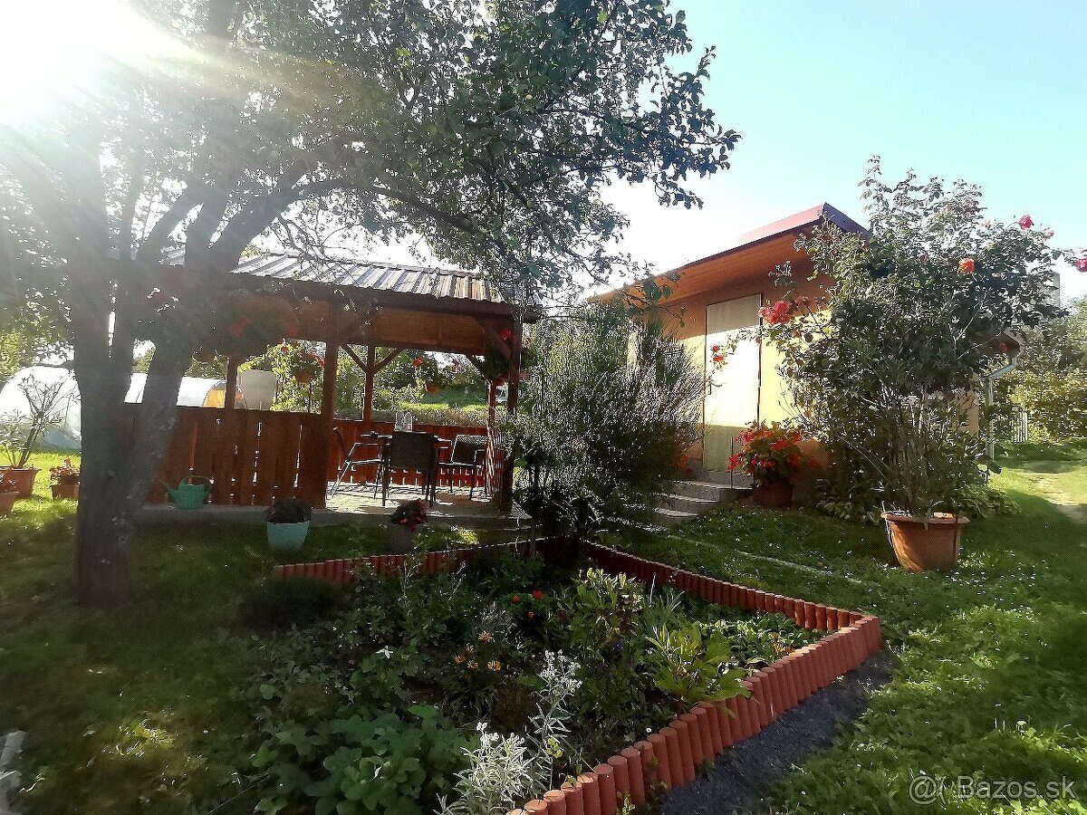 Predaj, záhradná chatka s dreveným altánkom a záhradou - 2