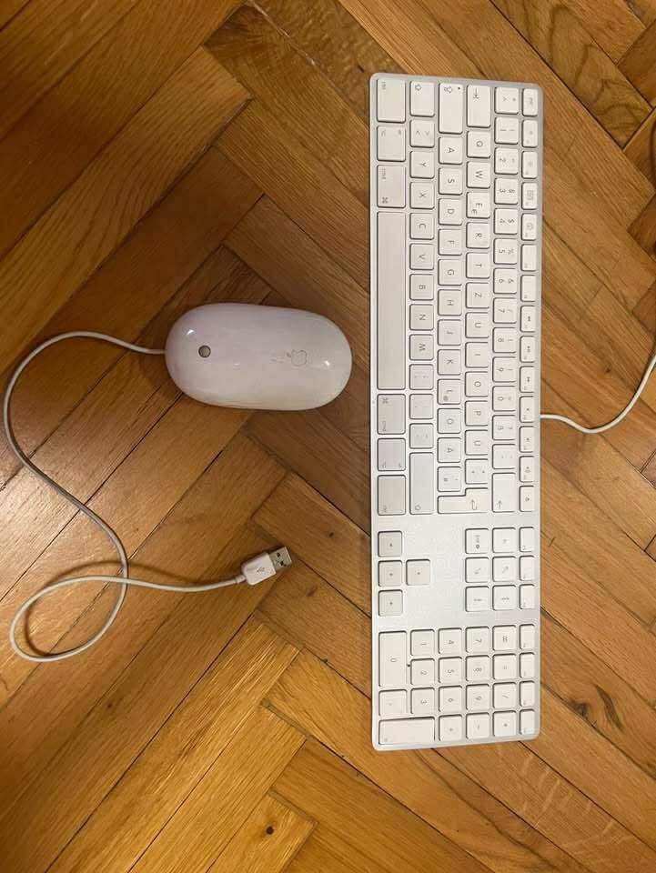 Predám Apple iMac - 2