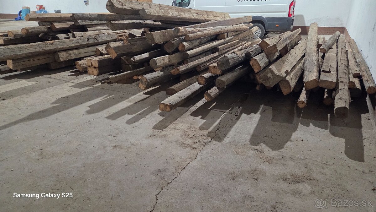 Staré drevo / hranoly / guľatiny - 2
