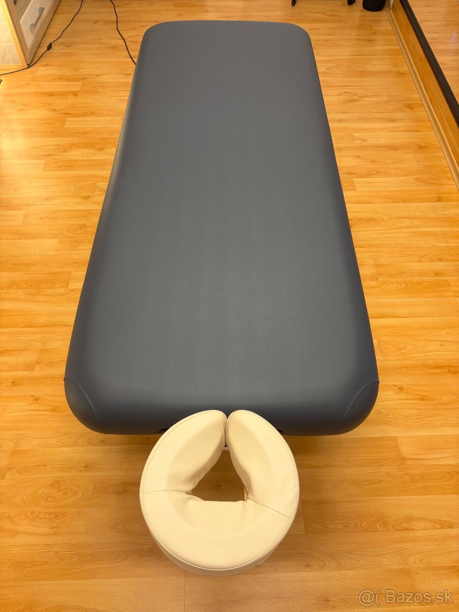 Predám masážny stôl v 100% stave - 2