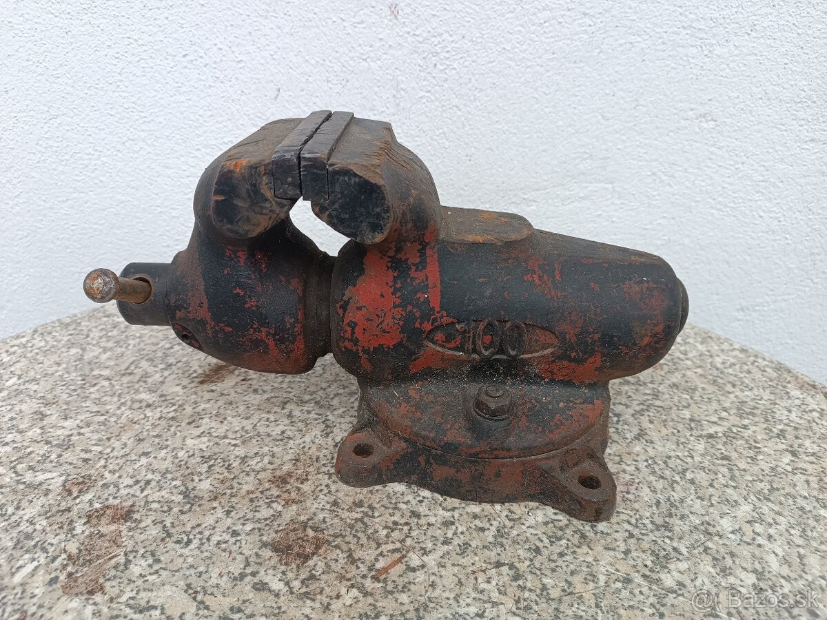 Zverák YORK 100 - 2