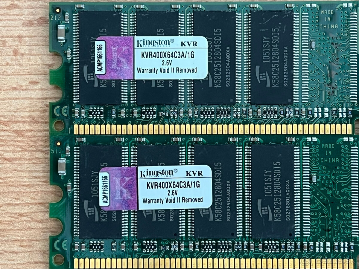 Predám pamäťové moduly DDR 1GB - 2