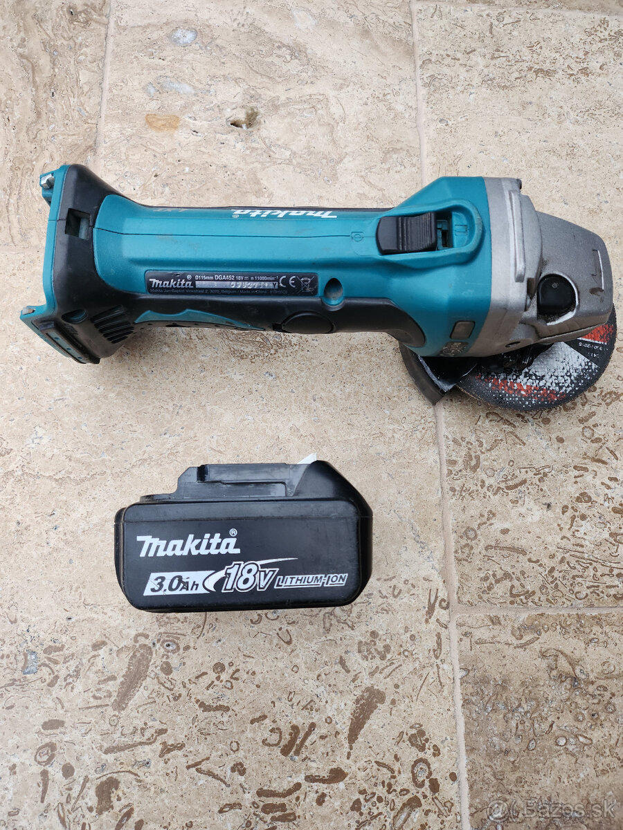 MAKITA AKU uhlová brúska - 2