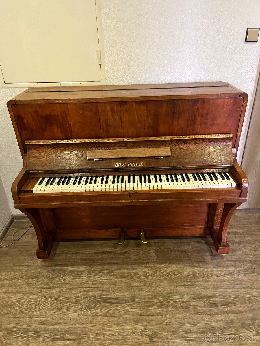Starší klavír BARCAROLE - 2