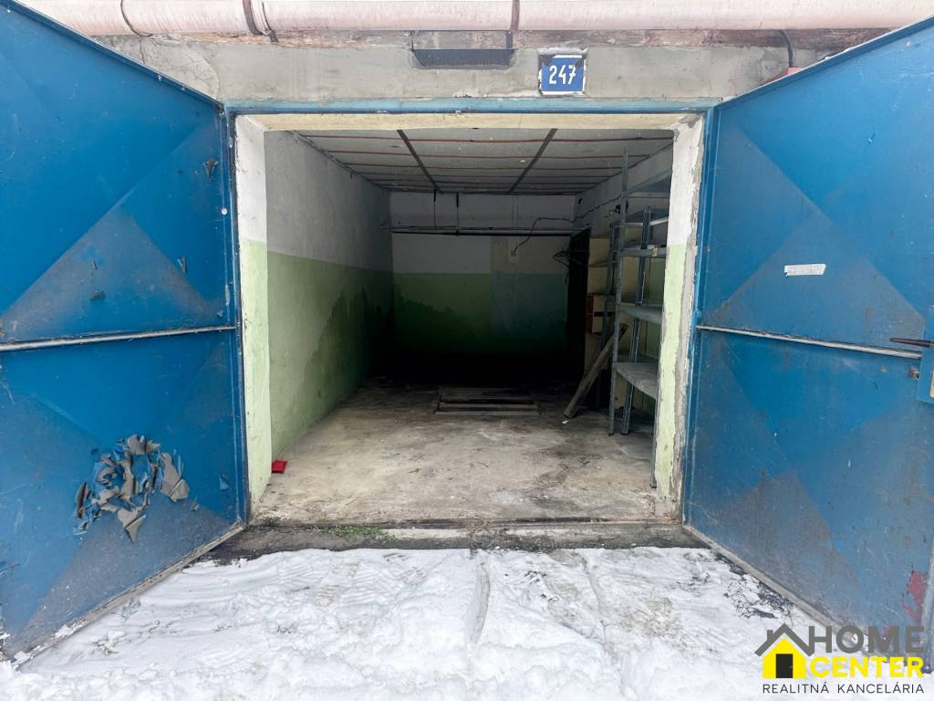 NA PREDAJ: GARÁŽ NA UL. MLÁDEŽE, KOMÁRNO - 2