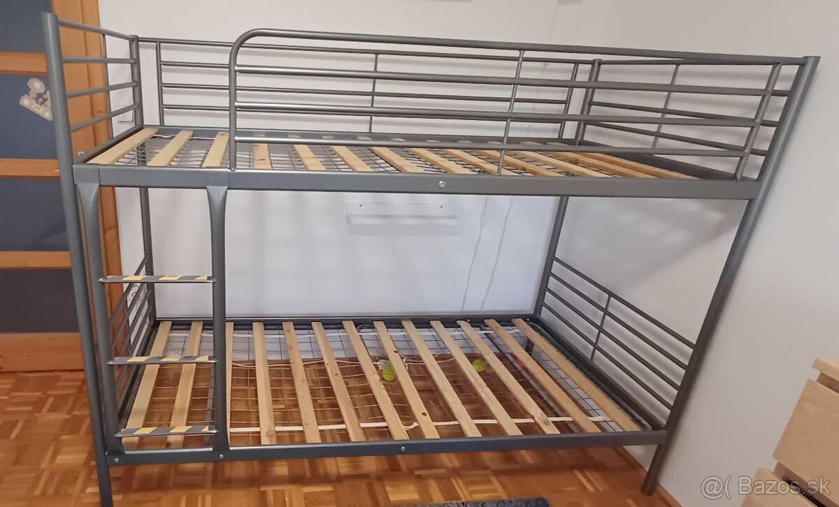 Kovová poschodová posteľ - 2