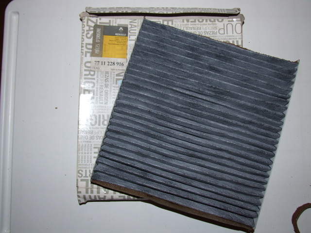Predám kabínový filter 7711228916 na Scenic I - 2
