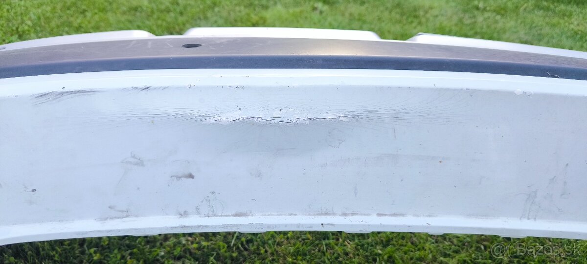 Zadny naraznik Yeti outdoor facelift - 2