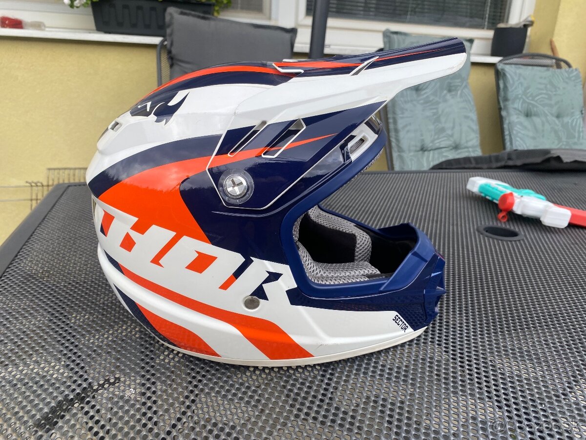 Thor Sector Racing detská prilba - 2
