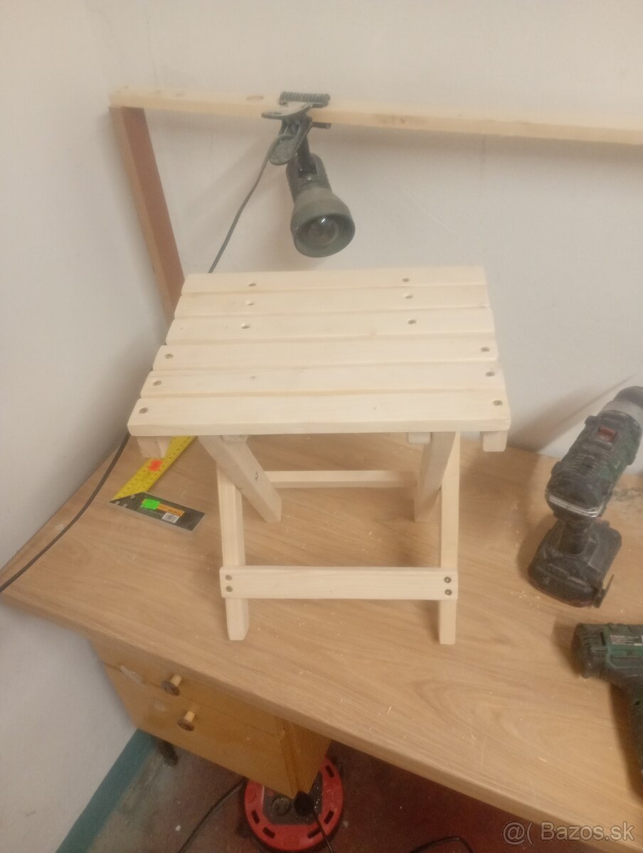 Skladacie stoličky - 2