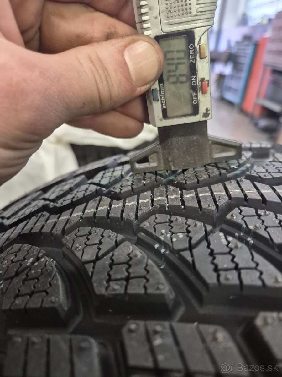 Bridgestone Blizzak 225/50 R17 94H - 2