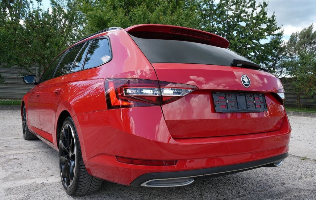Škoda Superb Combi 2017 - 2