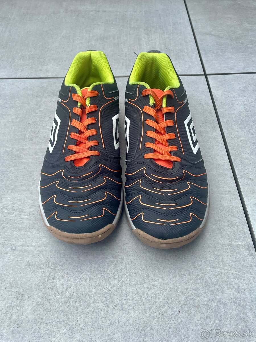 UMBRO kopacky - 2