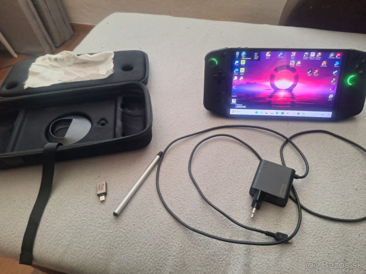 Legion GO APU1 - 512GB - 2