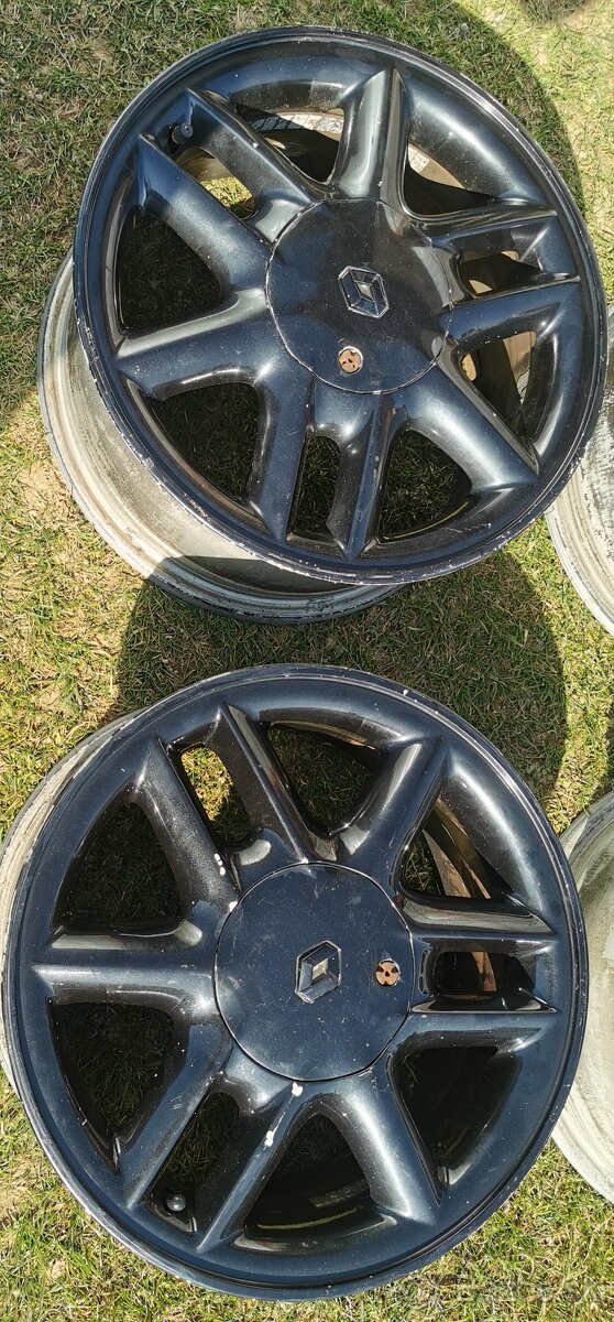 4x100 r15 elektrony renault original cierne - 2