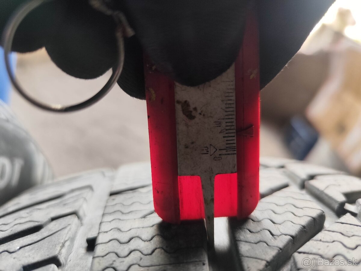 Zimné 215/60 r16 Matador - 2
