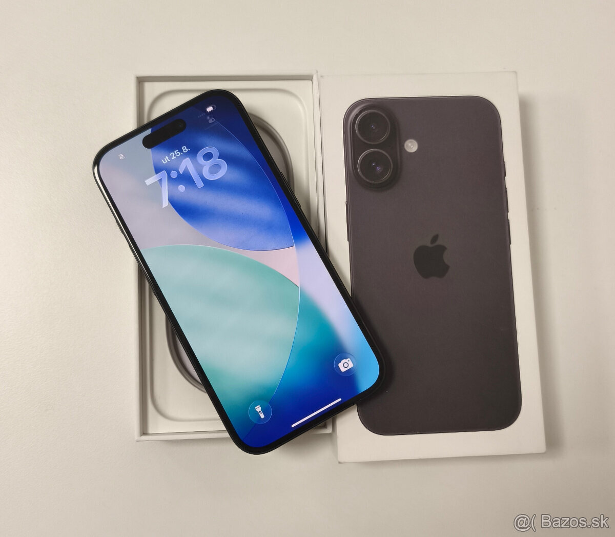 iPhone 16 128GB - 2