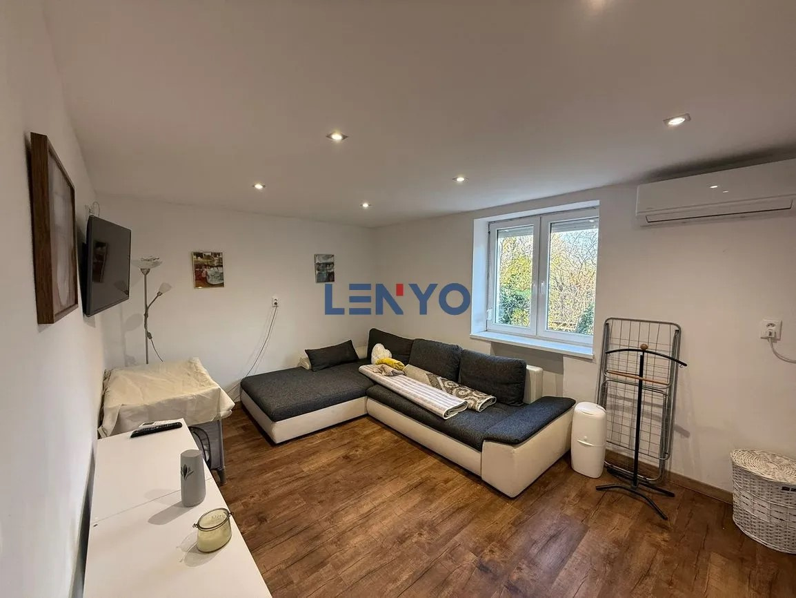 Na predaj Domček - Chatka plná pokoja na 800m² pozemku - 2