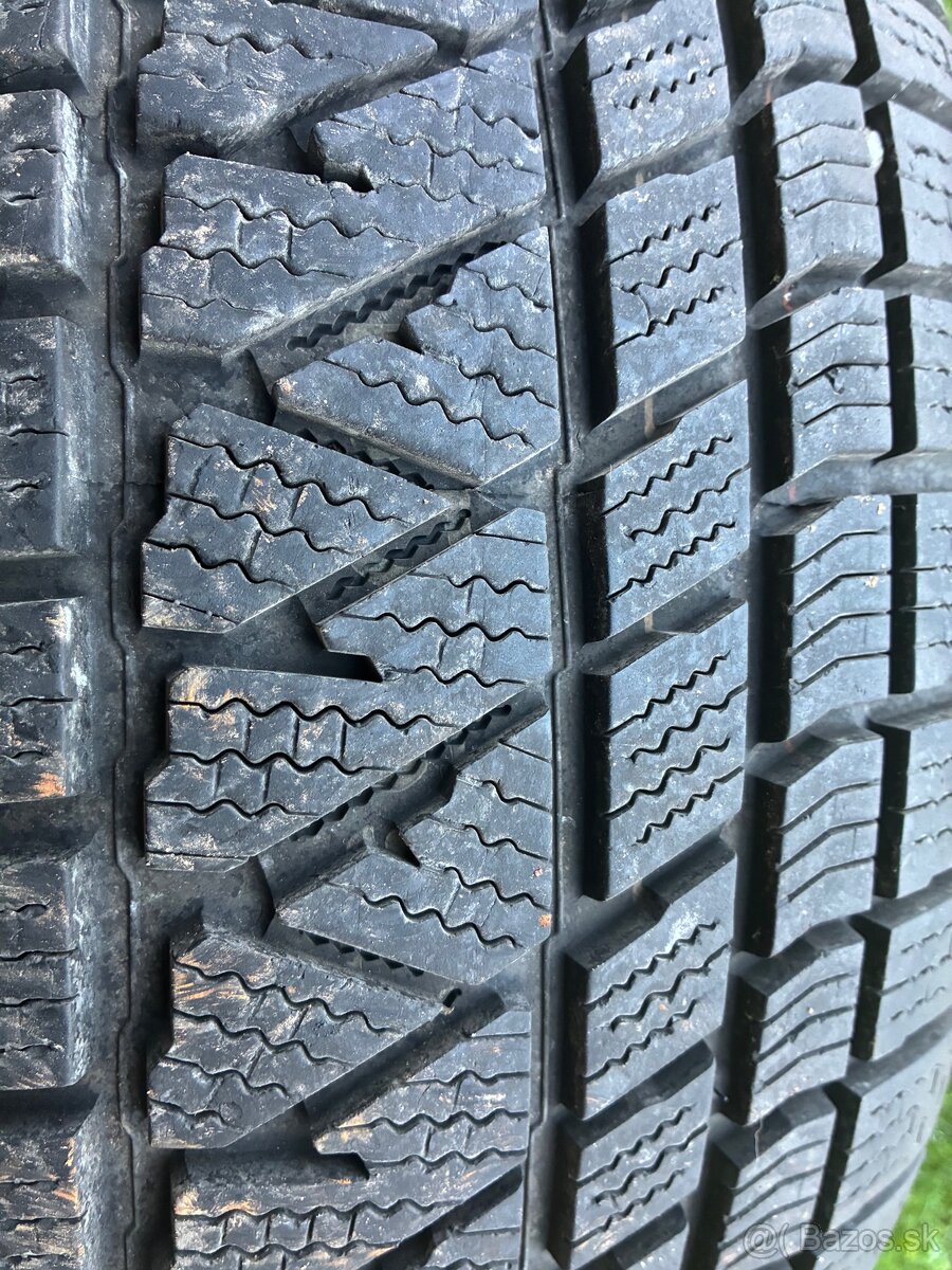 KUMHO 255/70 R 16 WS 71 - 2