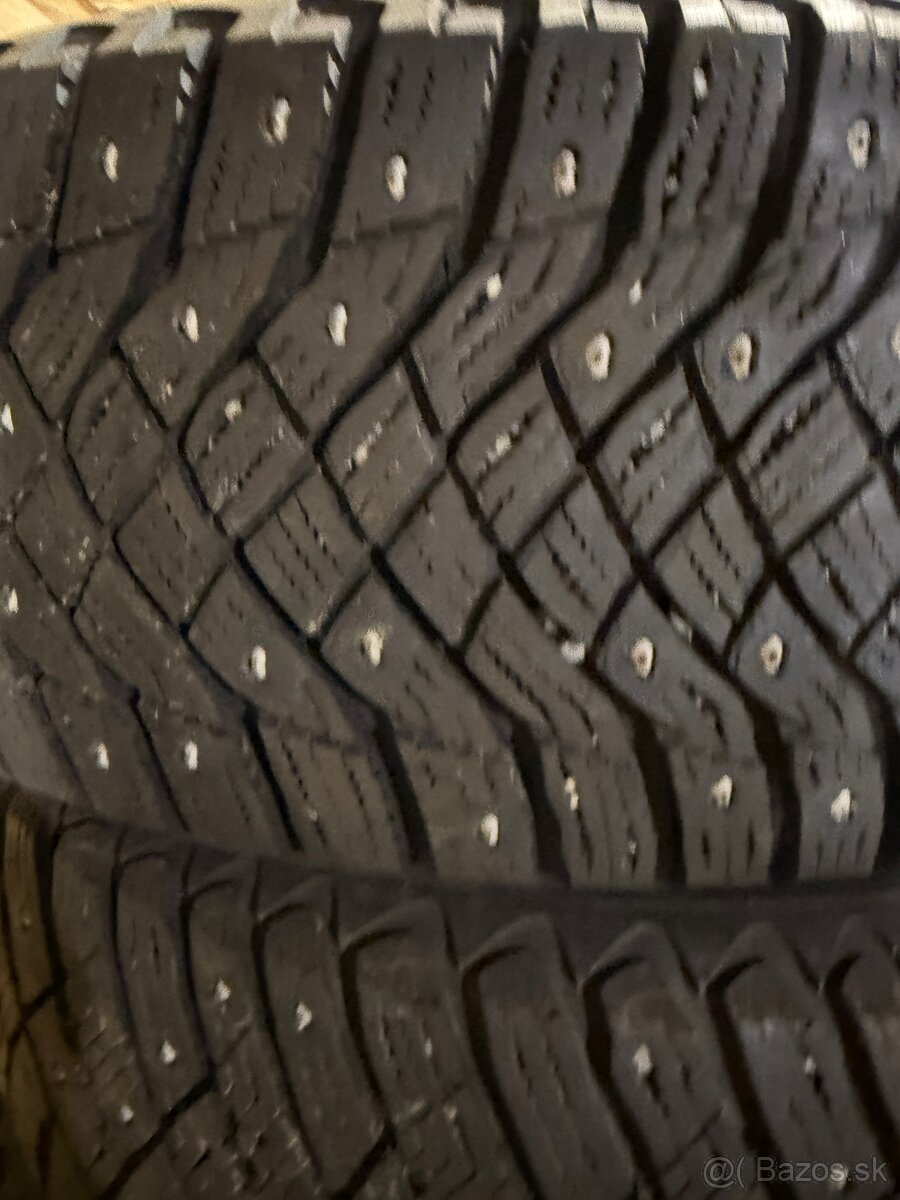 205/55 R 16 zimné hroty - 2