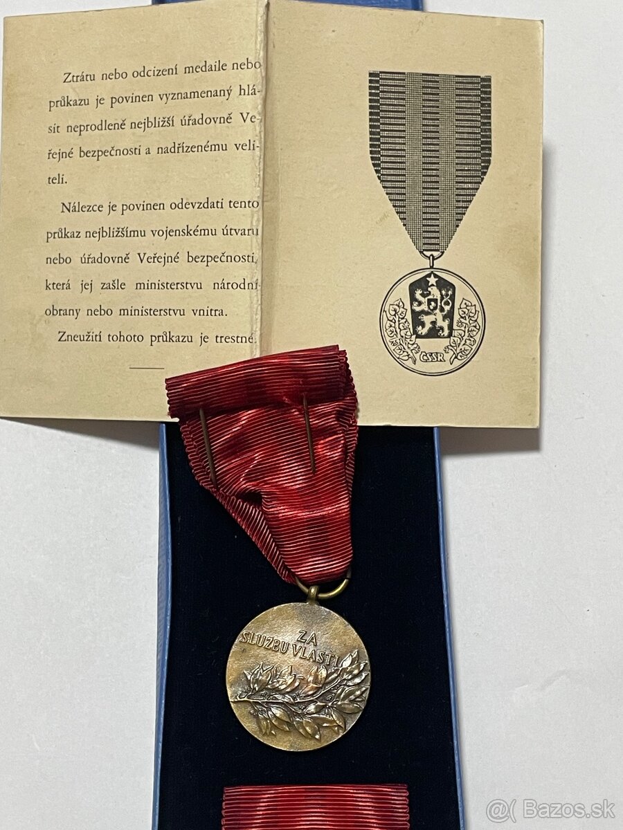 Plakety/medaile (9) - 2