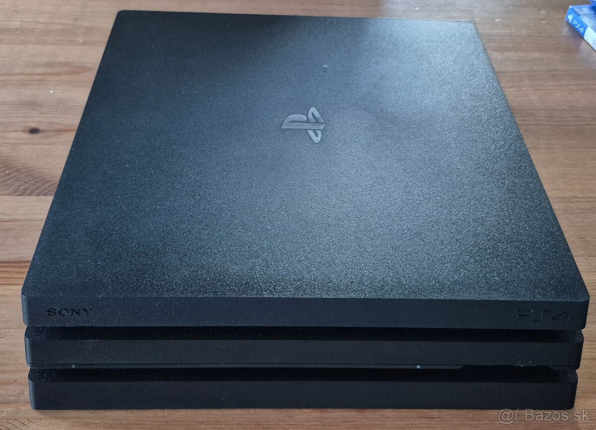 Playstation 4 Pro 1TB FW 13.02 - 2