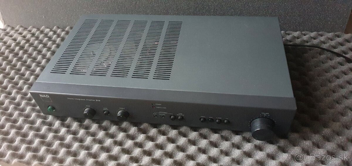 zosilovac NAD 310 - 2