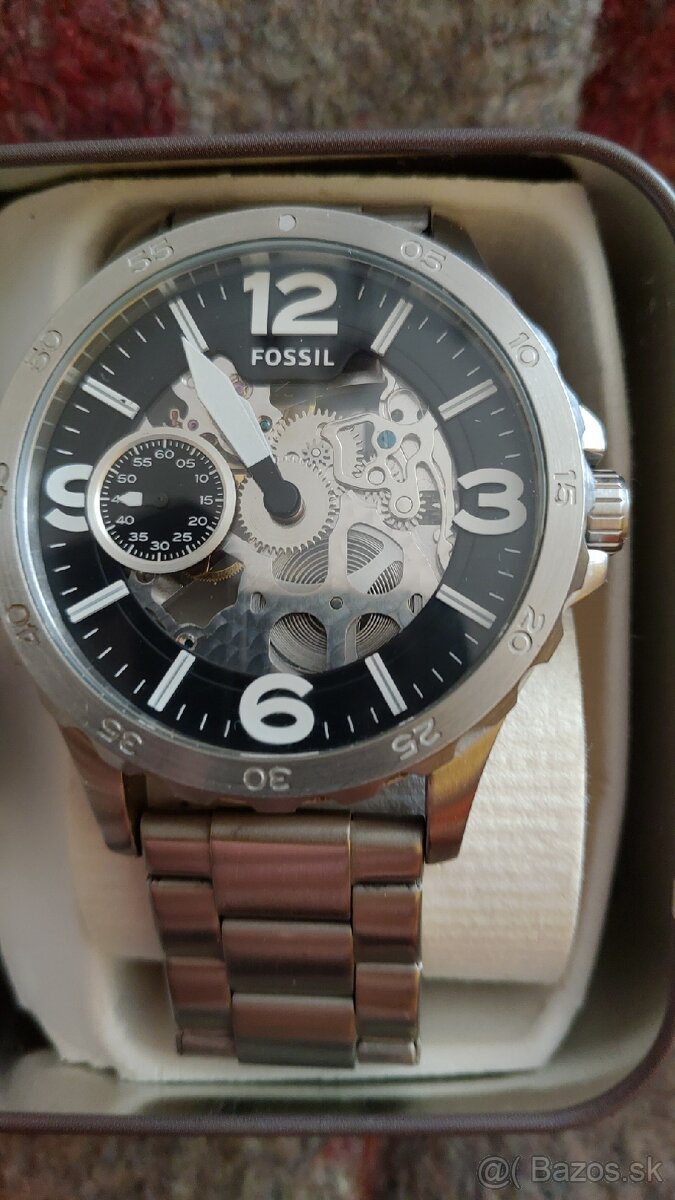 Predám hodinky Fossil - 2