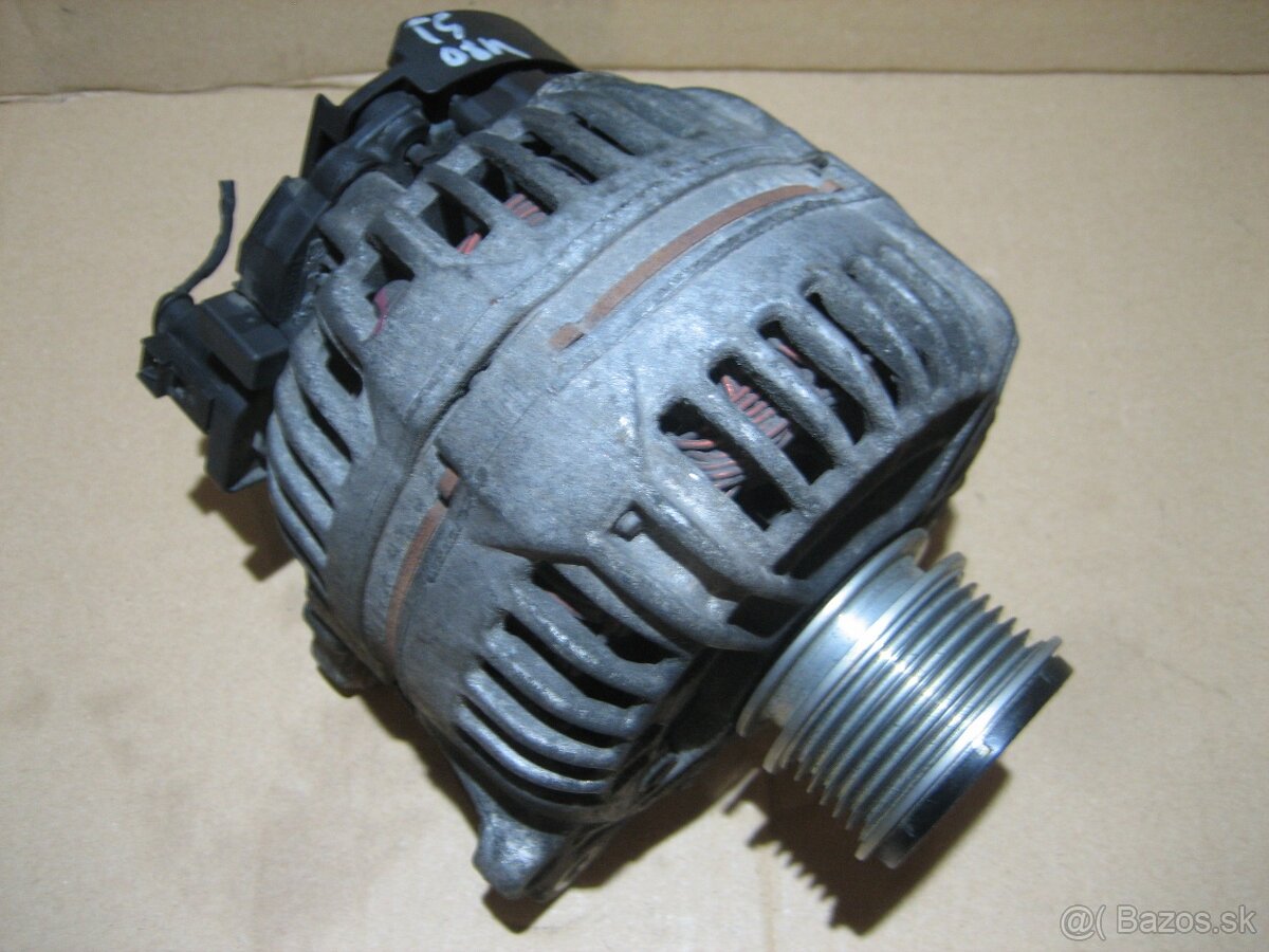 Alternátor 140A 06F903023J Bosch 0124525092 VW Group - 2