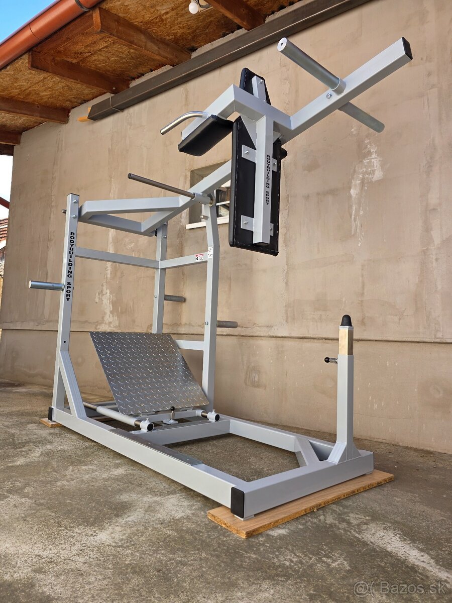 Pendulum squat - 2