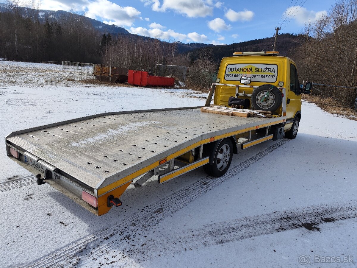 Odťahový špecial Renault Master - 2