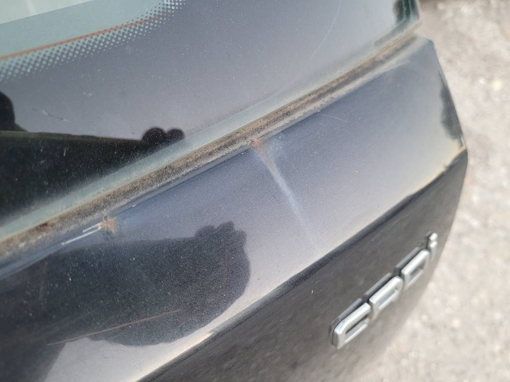 KIA CEED COMBI PIATE DVERE - 2