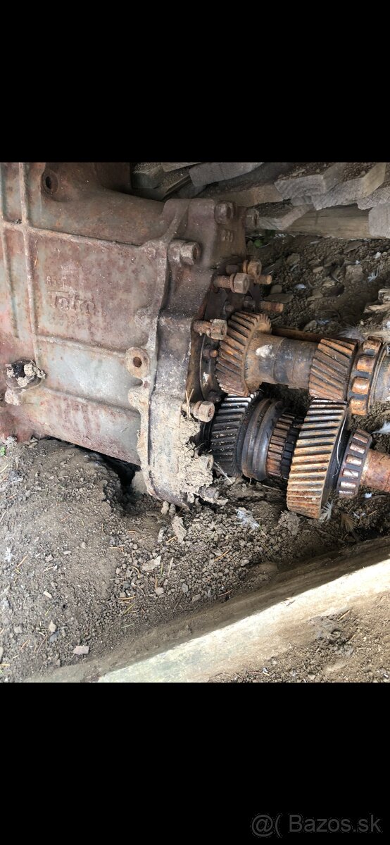 Malotraktor Tatra 805 diely - 2