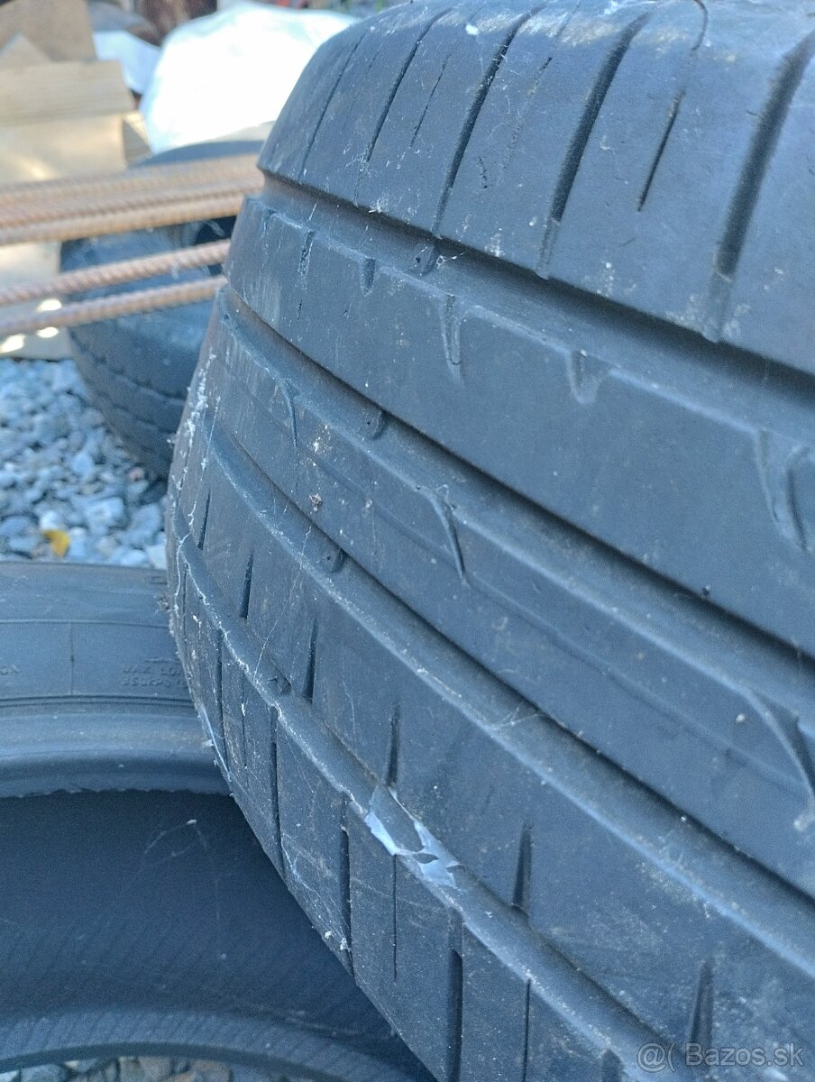 Pneumatiky Hankook 225/60 R17 - 2