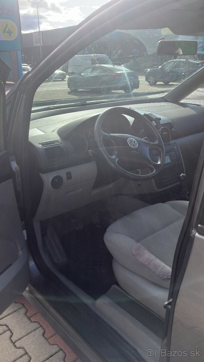 Volkswagen Sharan - 2