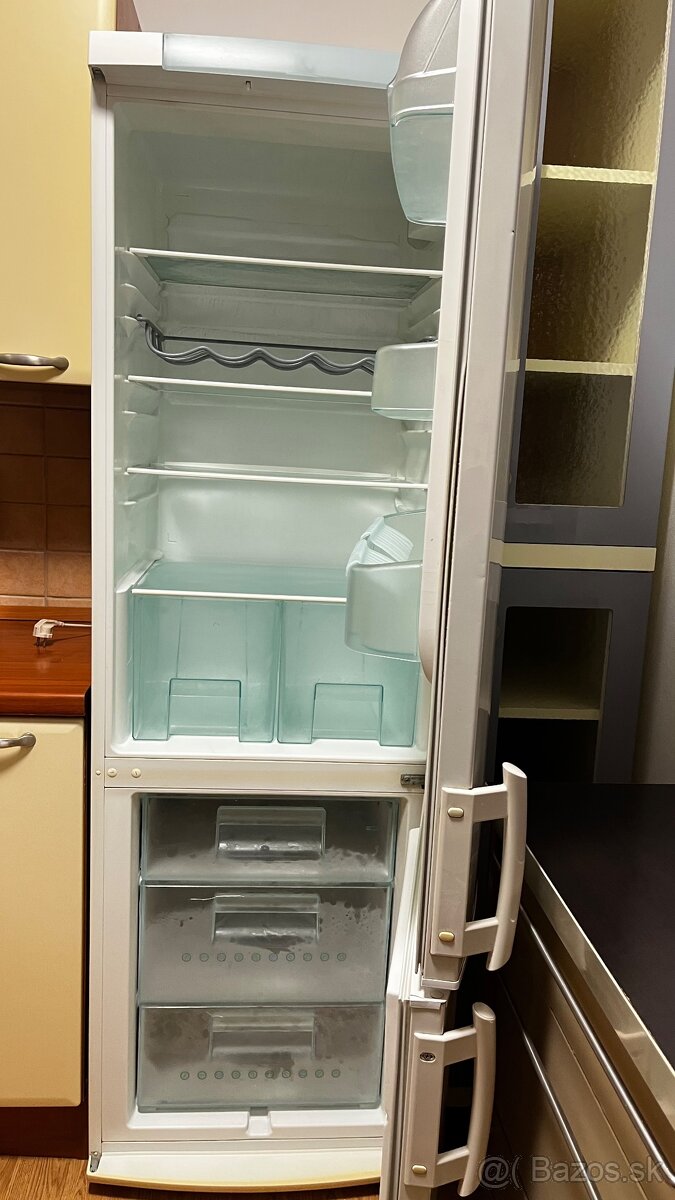 chladnicka Elktrolux - 2