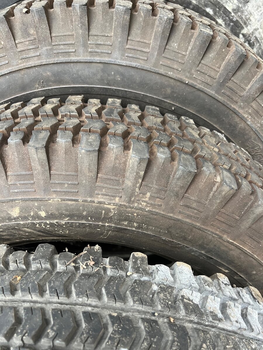 Pneumatiky 4ks Praga,Tatra - 2