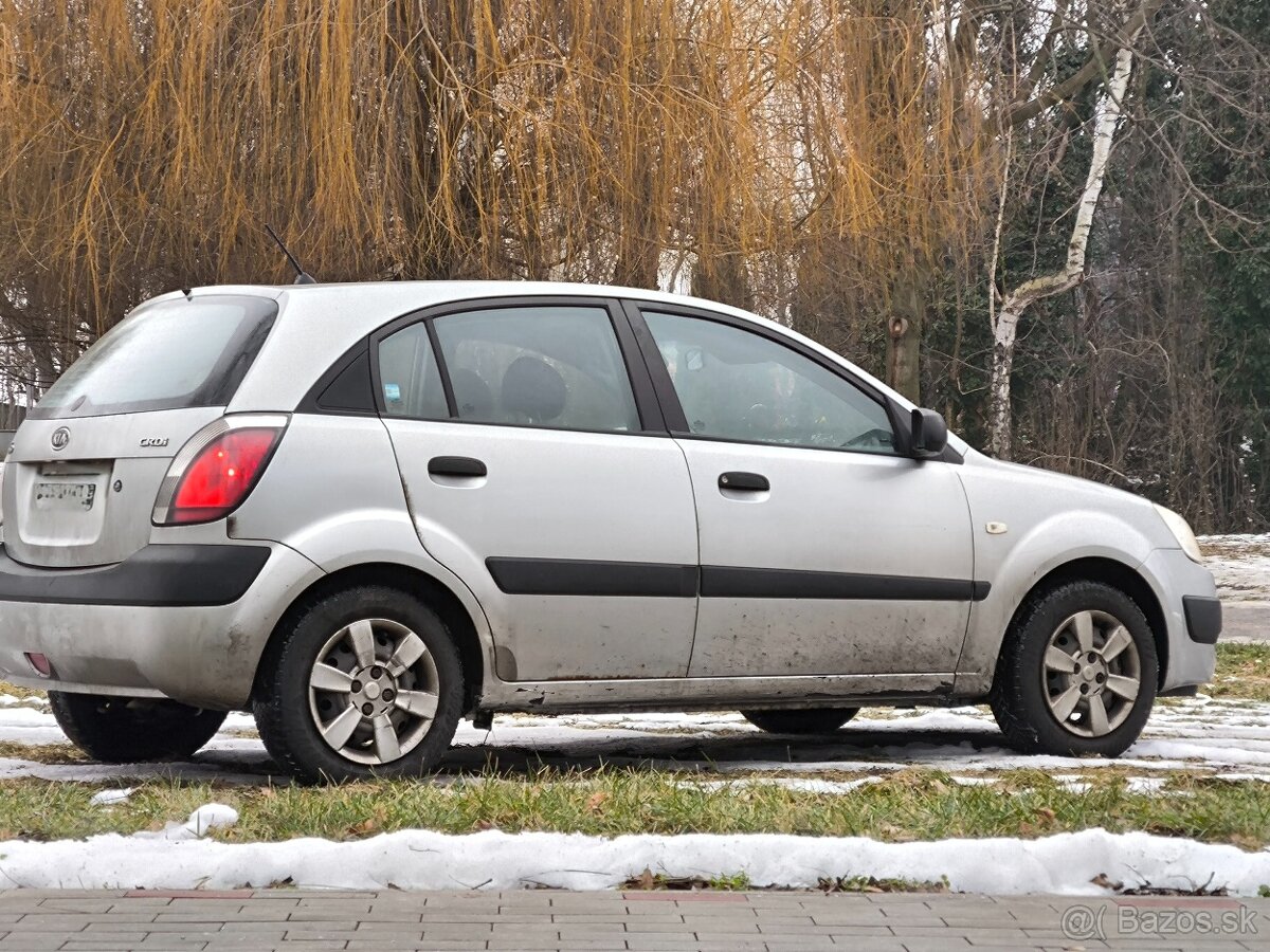 Predám Kia Rio 1, 5 CRDI - 2