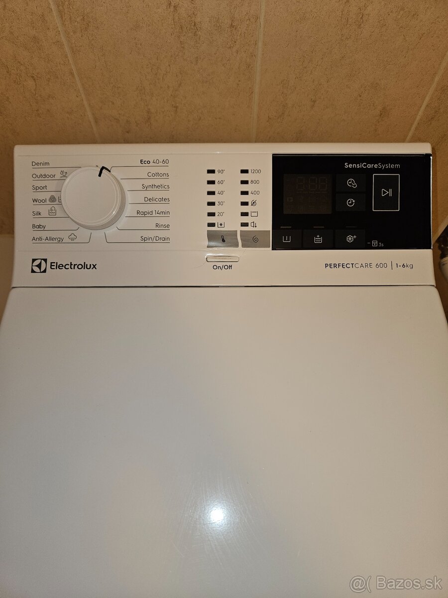 Zhora plnená práčka Electrolux - 2