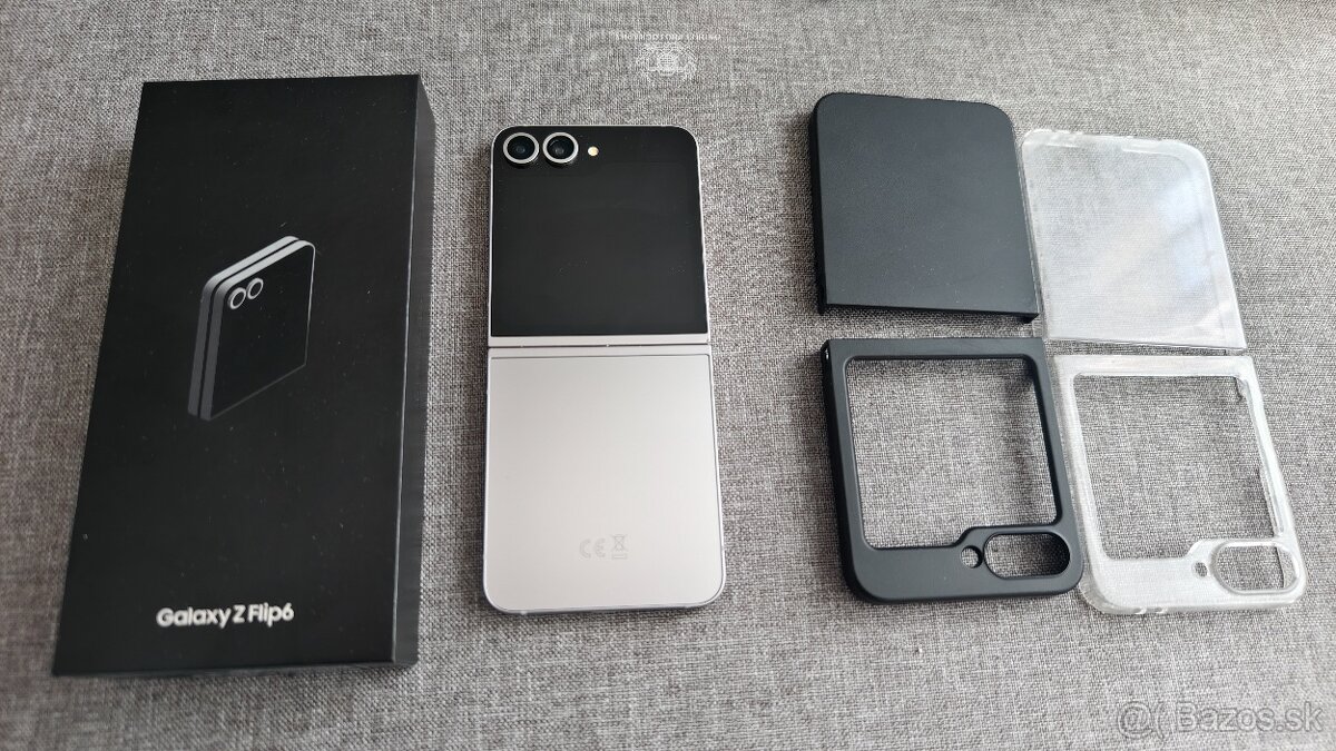 Samsung Galaxy Z Flip 6 - 2