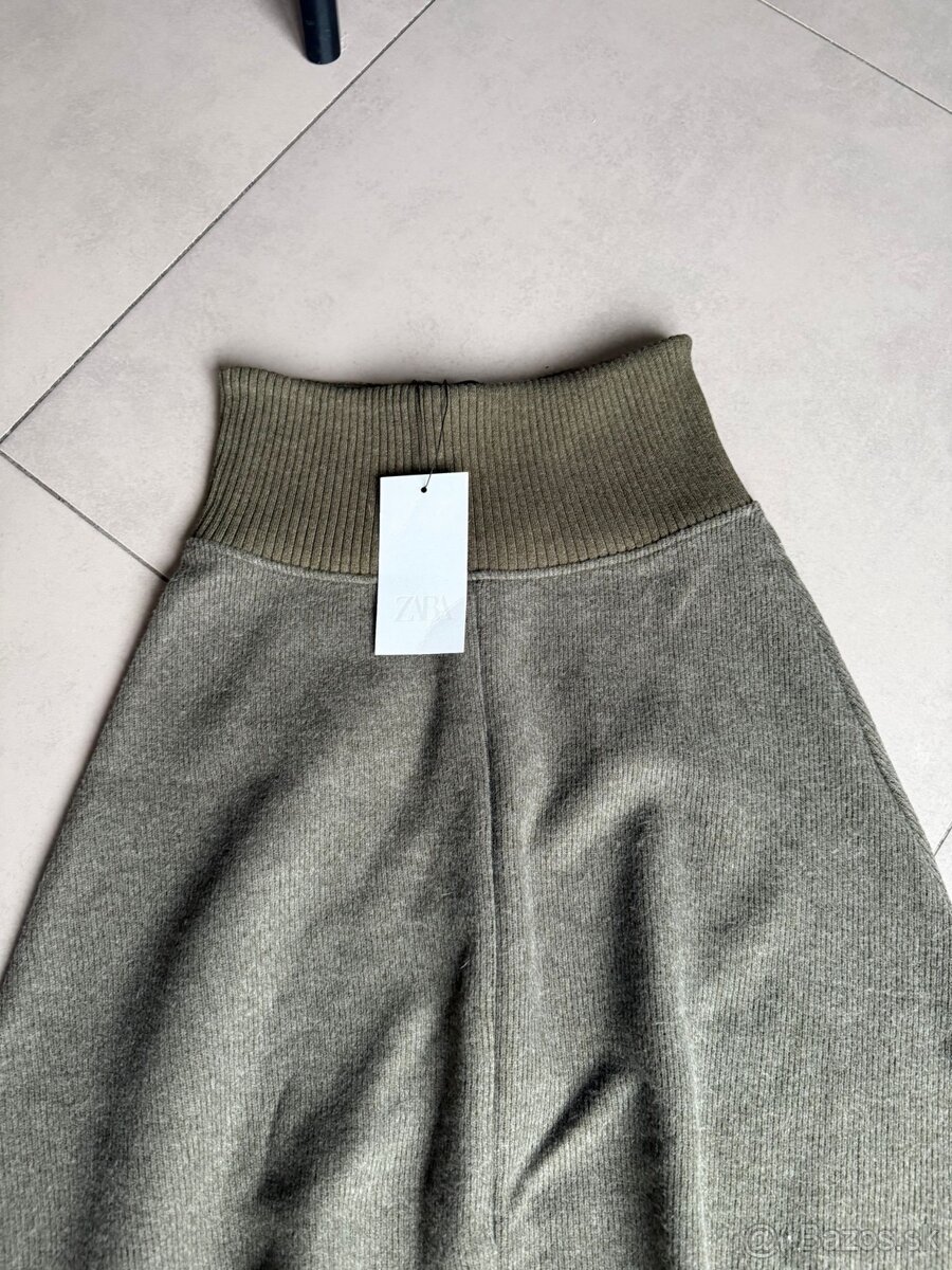Zara sukna c. S - 2