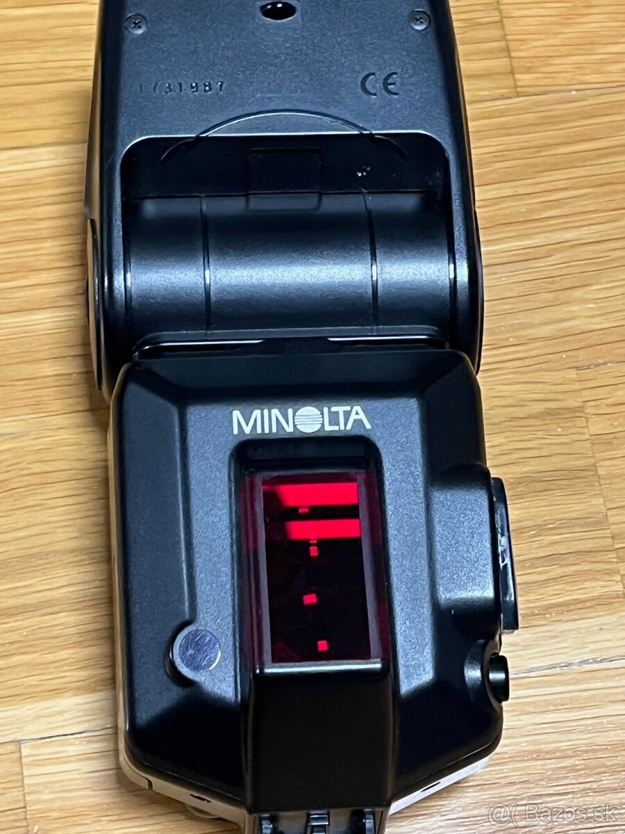 Blesk Minolta 5600 HS progr. D - 2