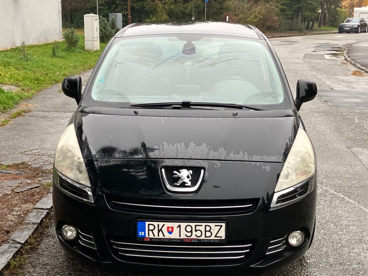 Peugeot 5008 1,6 eHDi, automat - 2