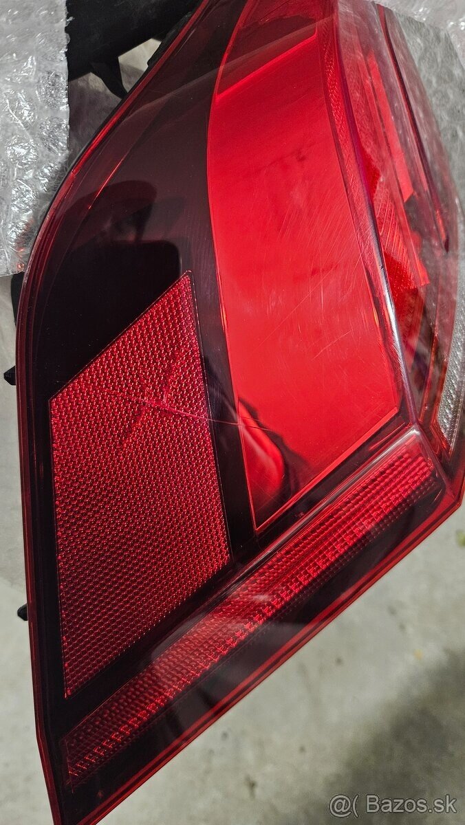 Zadné ľavé svetlo VW Tiguan 2016+ - 2