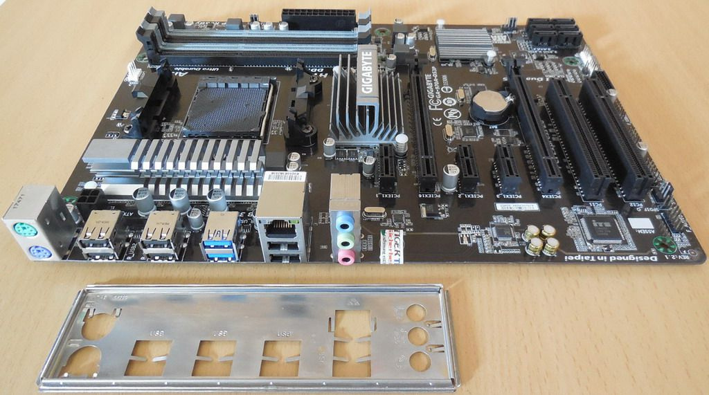 Doska GIGABYTE GA-970A-DS3P rev 2.1 | socket AM3+ - 2