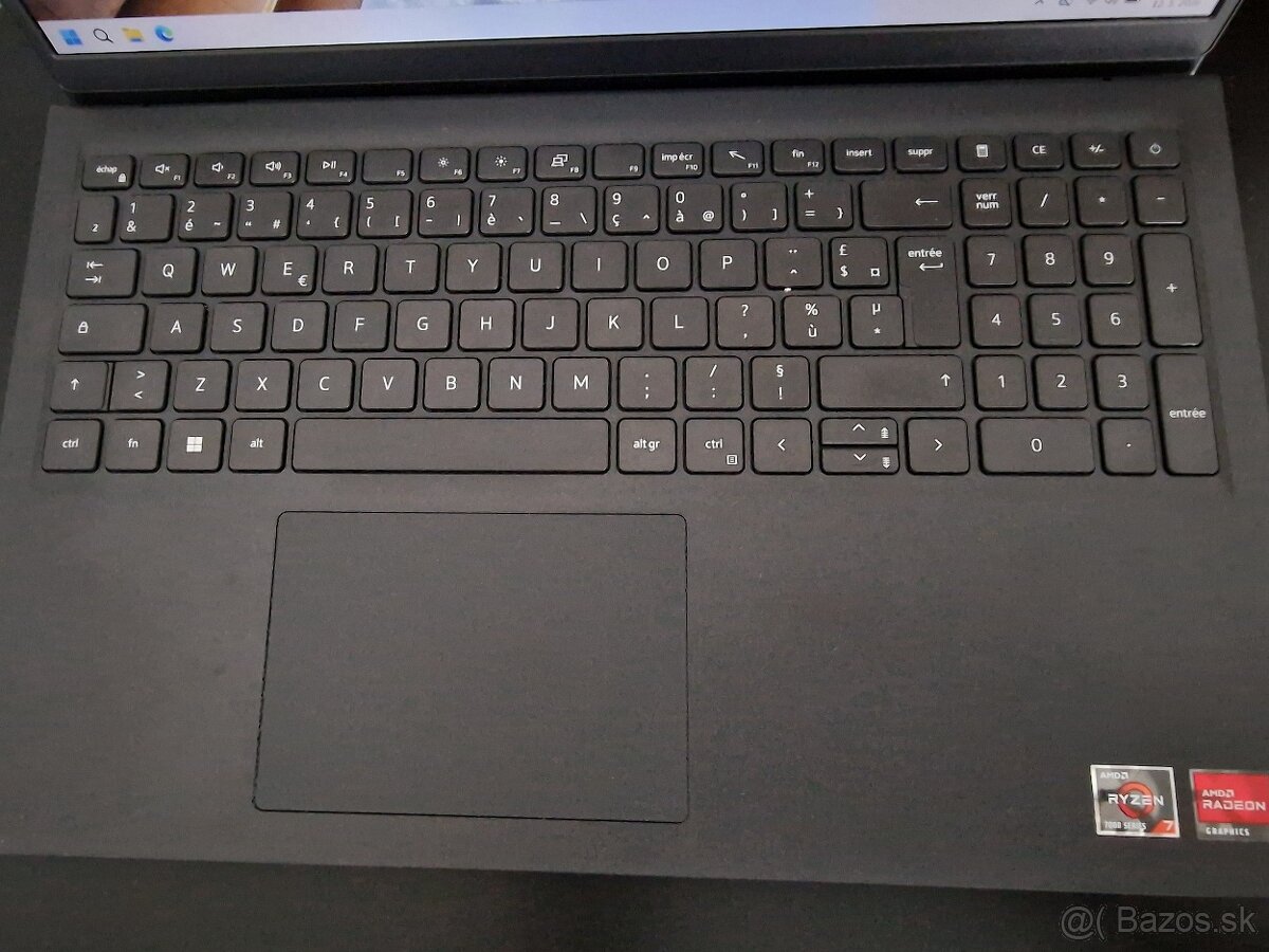 15.6" Dell DC15255 - 2