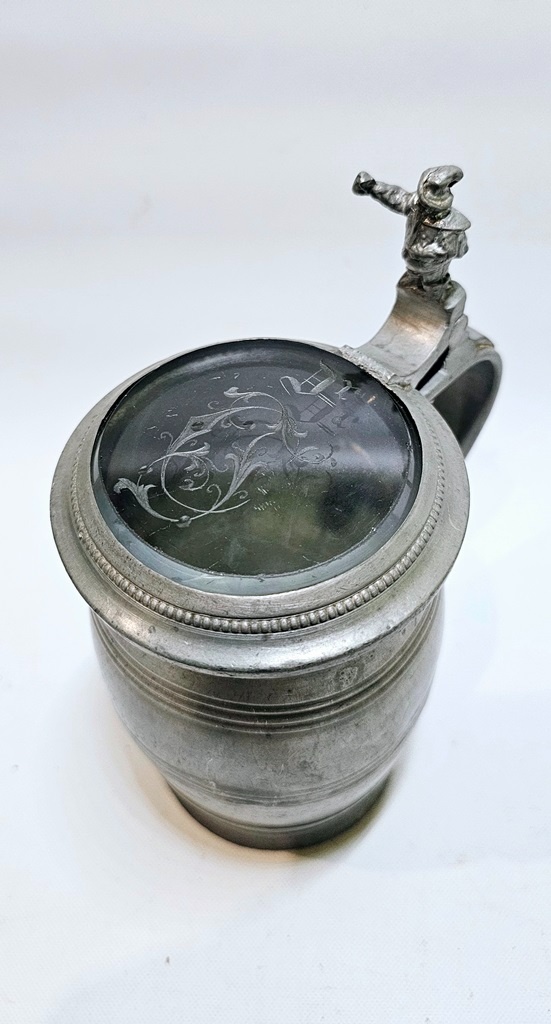starožitný cínový krígeľ so skleneným poklopom - 2