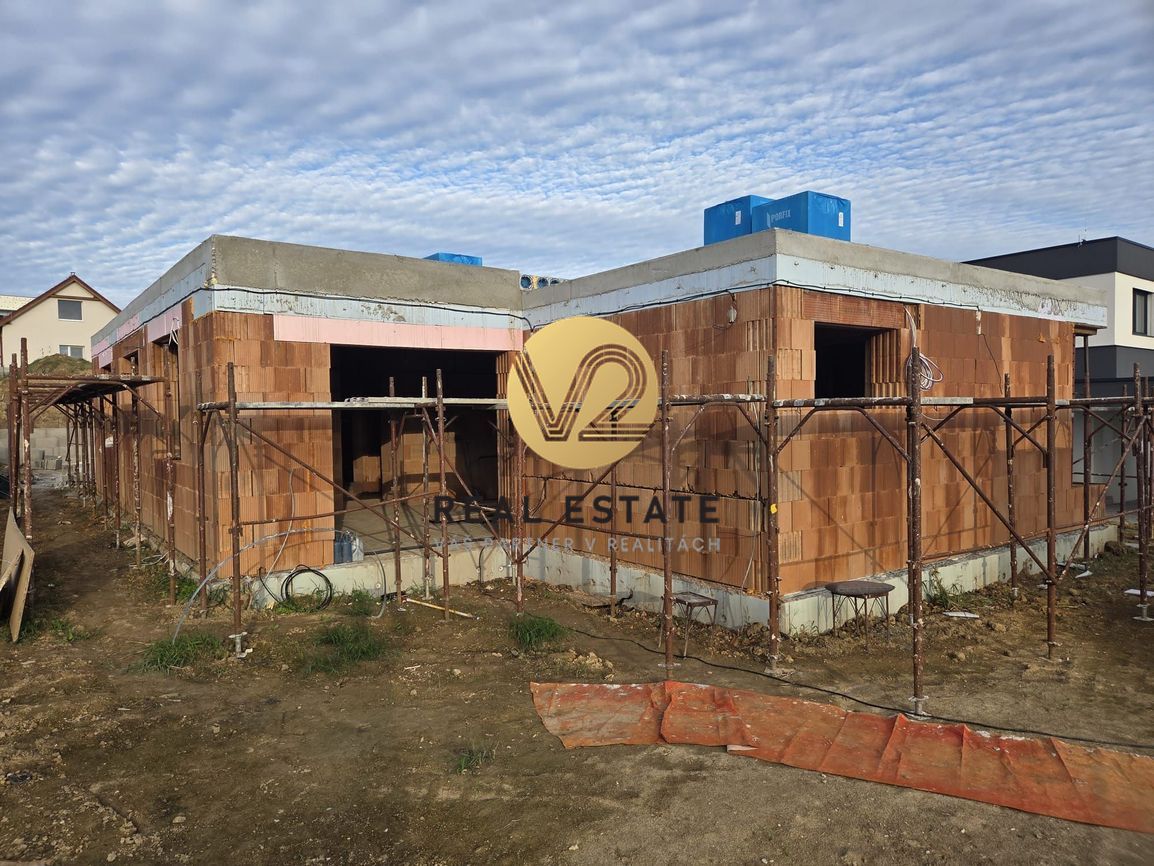 Na PREDAJ 4i bungalov novostavba 130m2 s garážou, Nitra - Če - 2